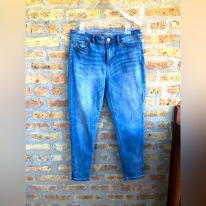 WHBM Skinny Crop Mid-Rise Denim